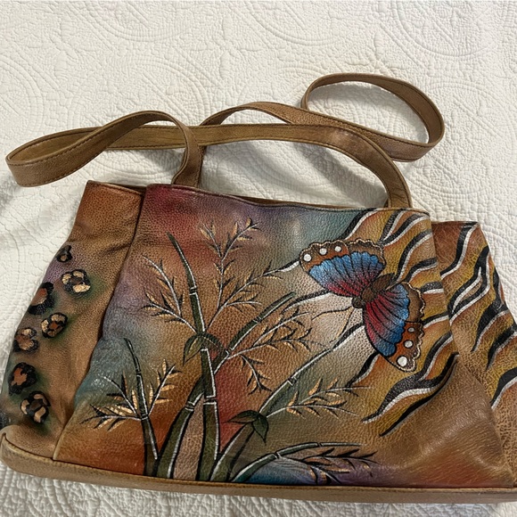 Hand-Painted Leather Bag with Butterfly Design - Picture 2 of 8
